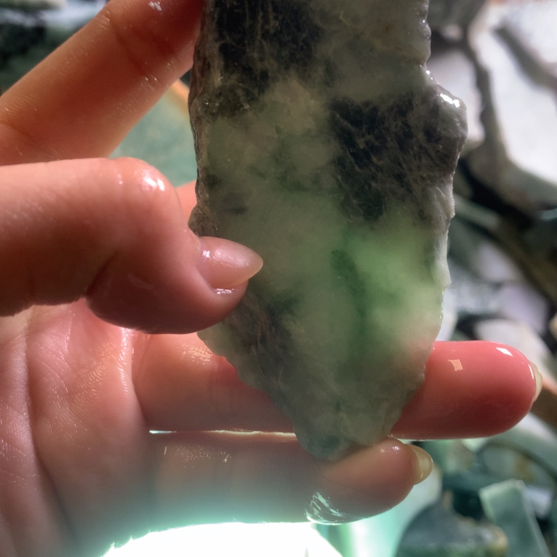 翡翠颈饰未镶嵌缅甸翡翠