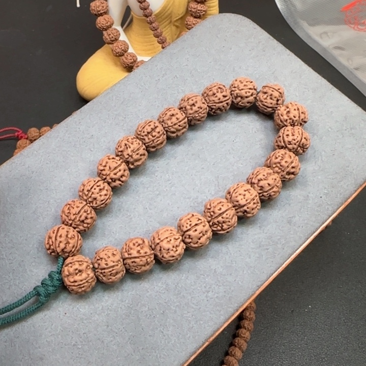 【闪购商品】金刚菩提吊坠剑*去了嗯哦哦哦旭辉