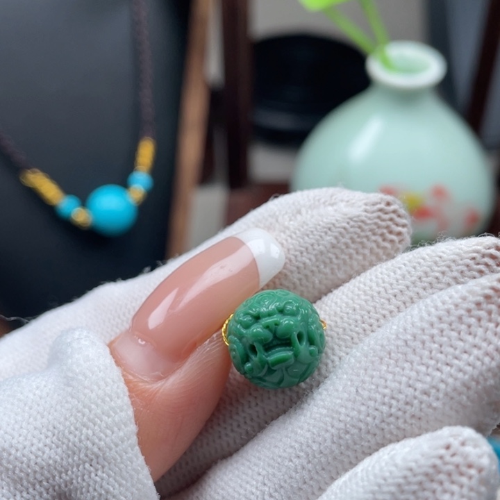 绿松石未镶嵌珠宝奇石12