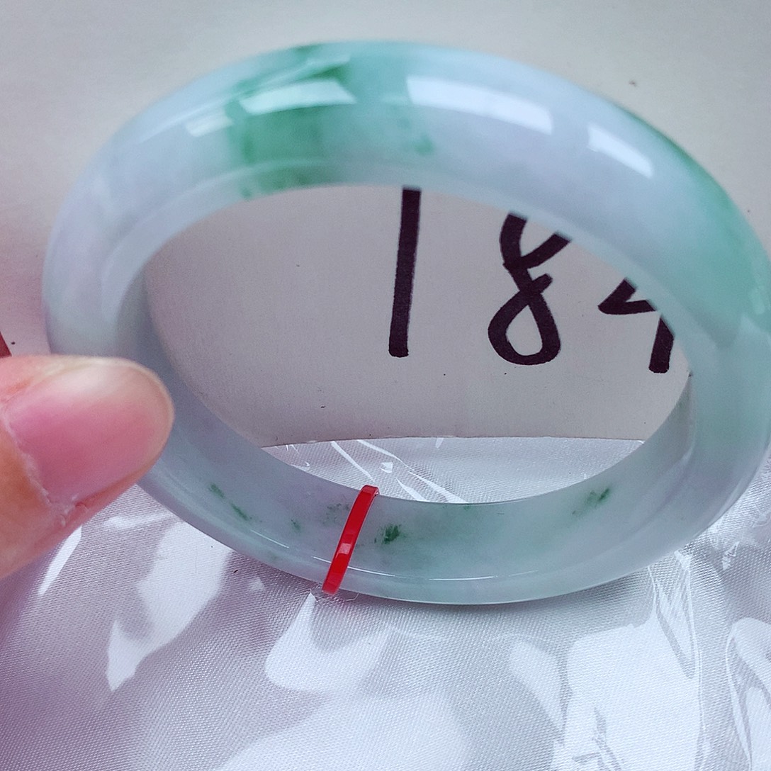 翡翠未镶嵌手镯翡翠