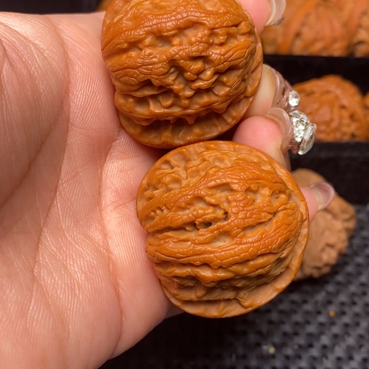 秦岭野生文玩核桃12