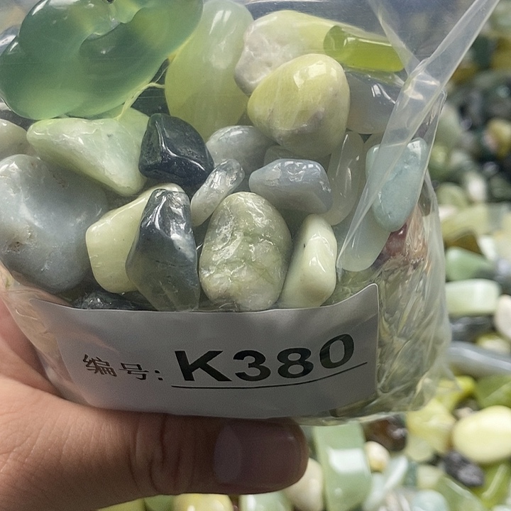 岫玉鱼缸石未镶嵌