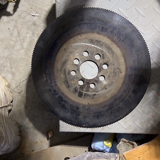 大哥看好下单闪电购有裂纹