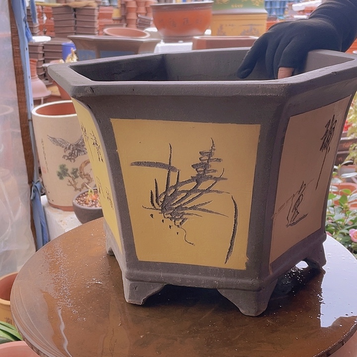 宜兴紫砂黄六方40