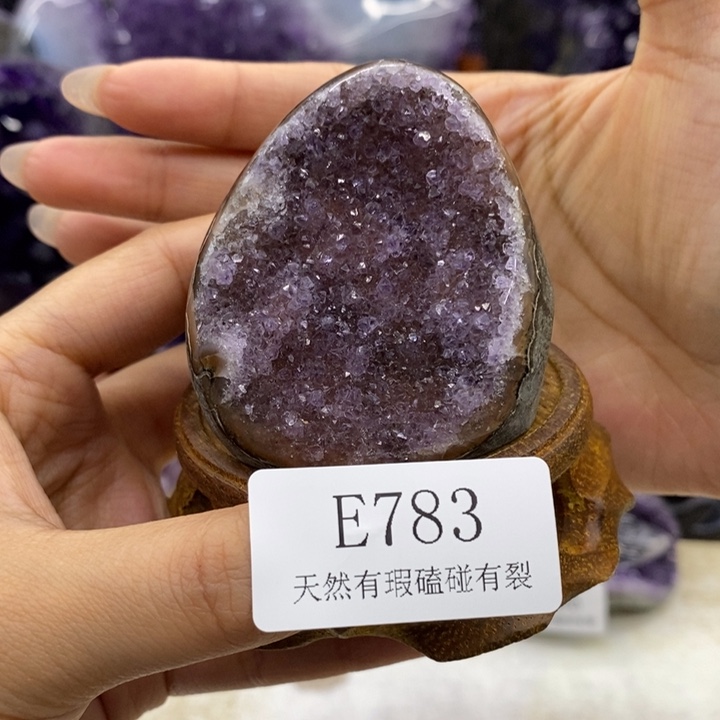 未镶嵌水晶大型摆件（非配饰）