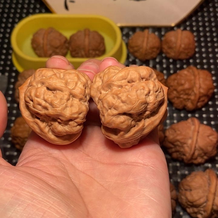 文玩核桃把件大腿肌肉蛙
