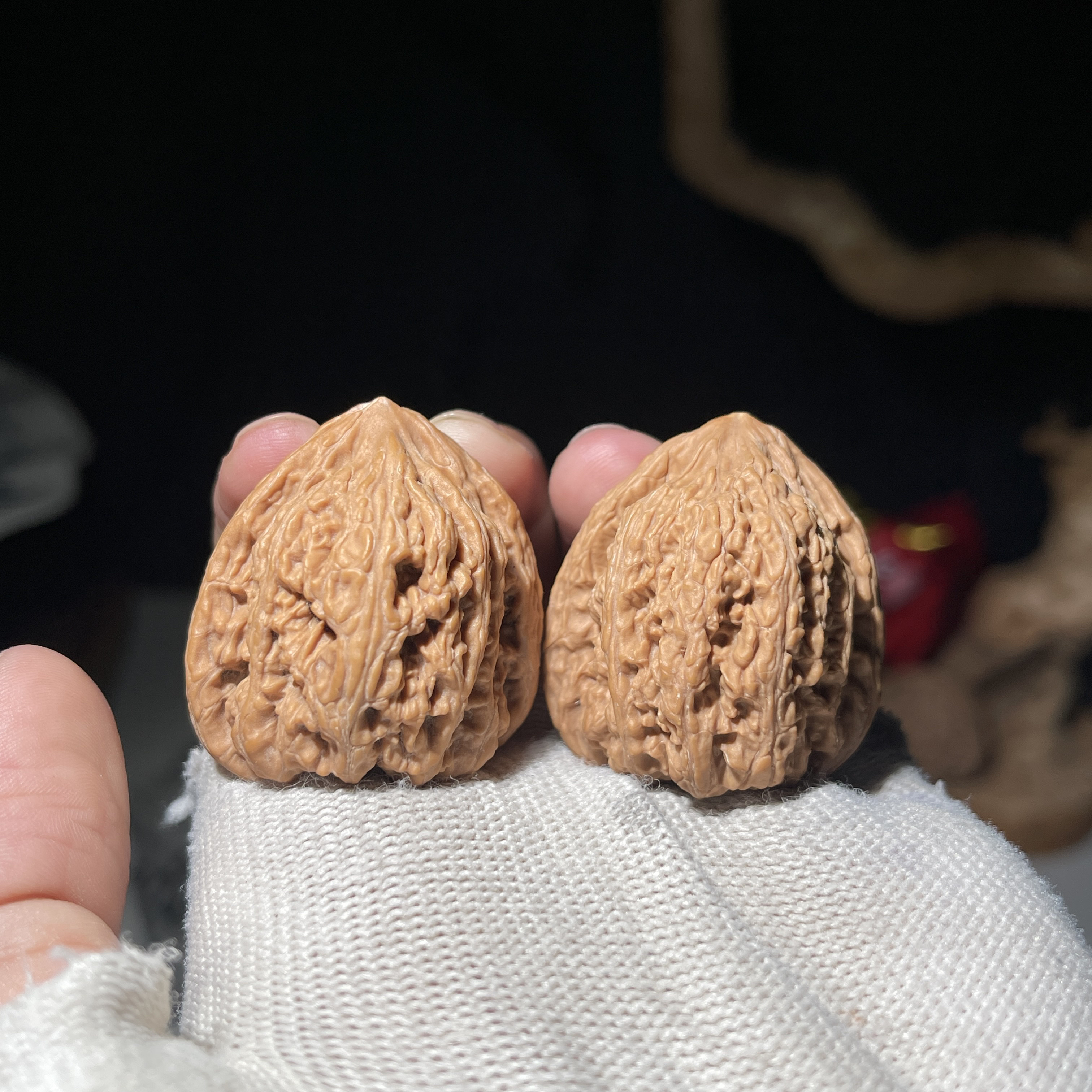 化十猿女生文玩｜老款三角密纹全品无修边32+肚30+高34+全品无修