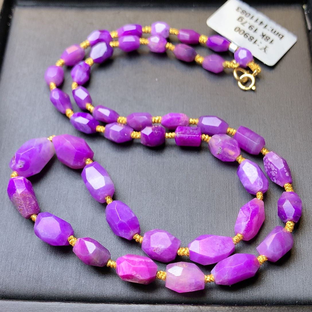 苏纪石（舒俱来）项链18K金镶嵌