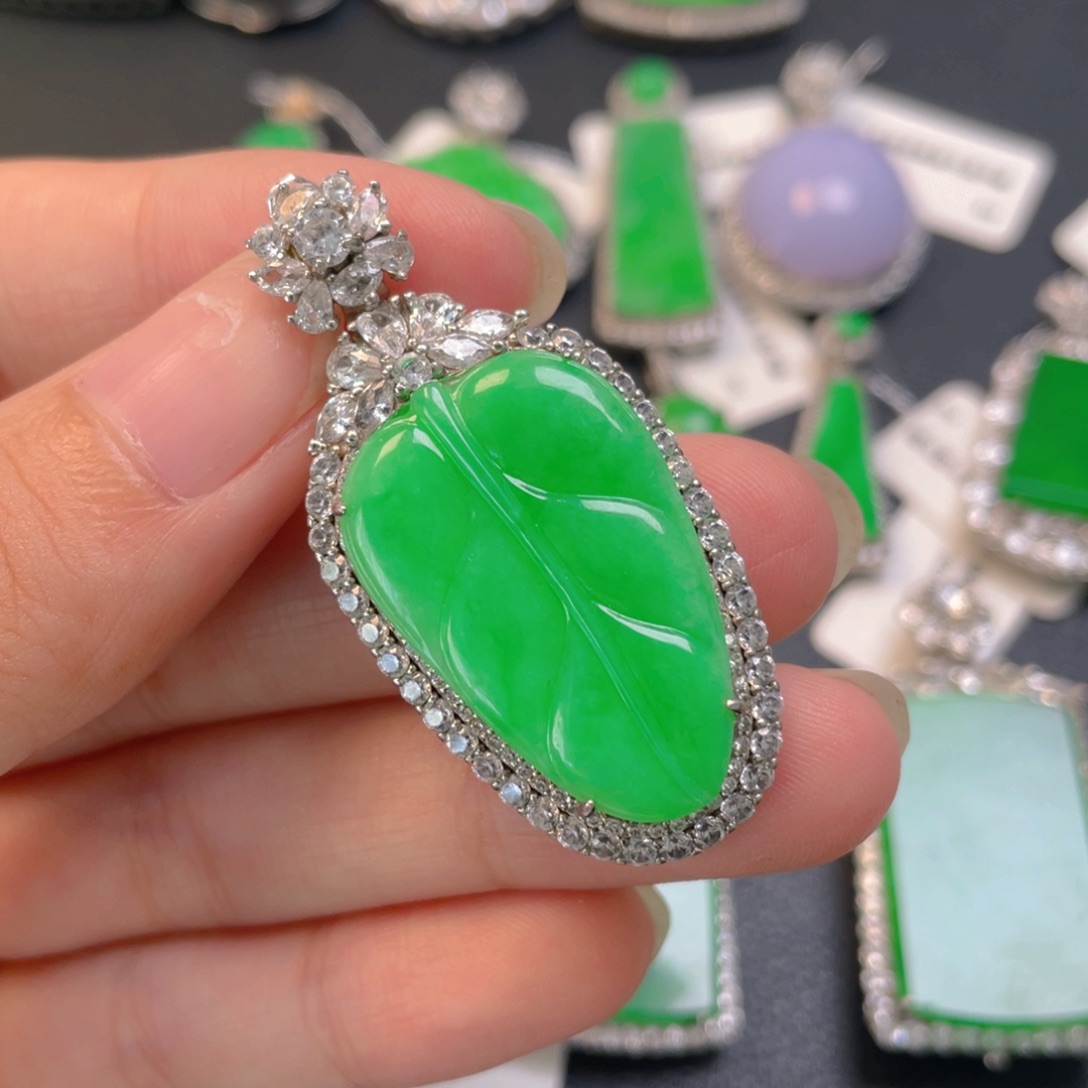 翡翠银S925镶嵌颈饰