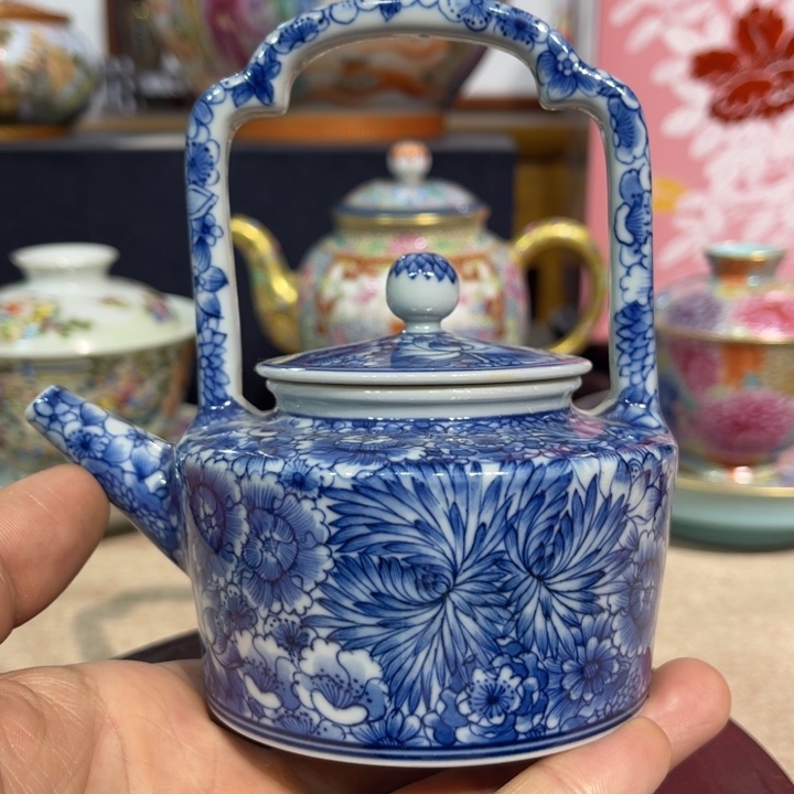 手工制作工艺品等