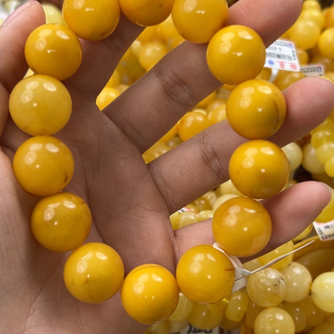 琥珀珠宝奇石未镶嵌