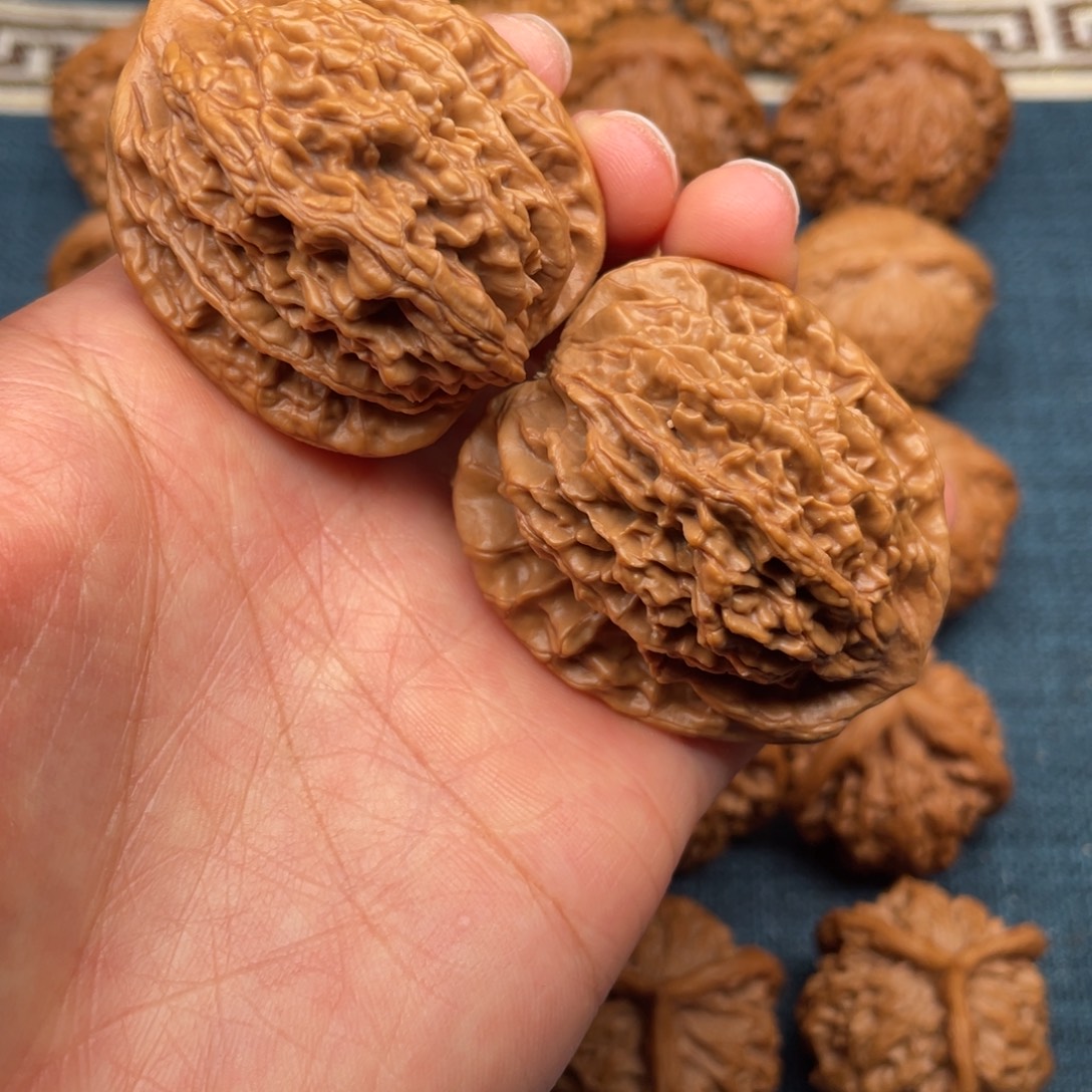 文玩核桃把件41高桩虎头