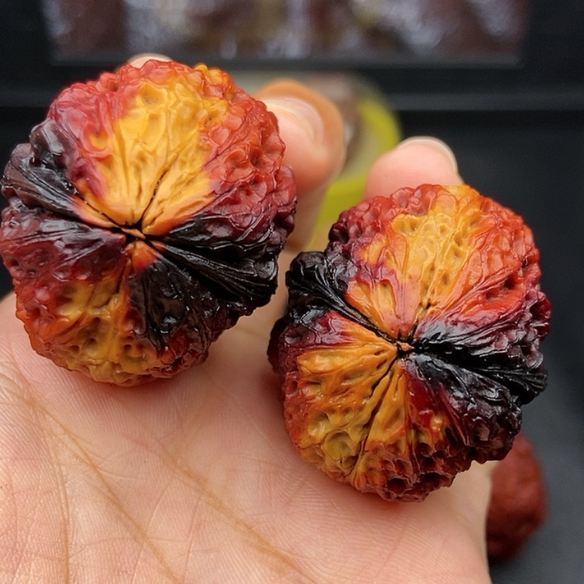 【闪购商品】文玩核桃把件37尺铁狮子头