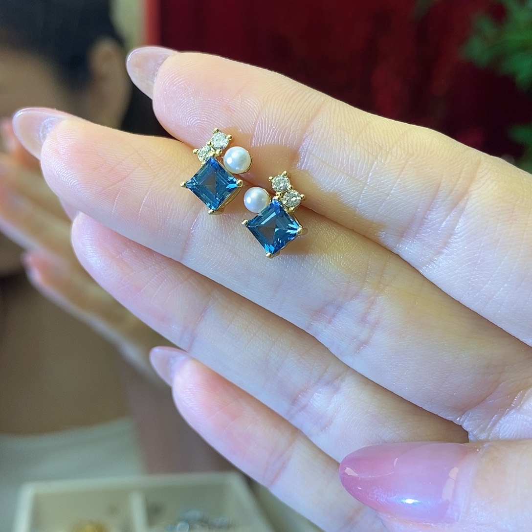 托帕石耳钉，银S925镶嵌