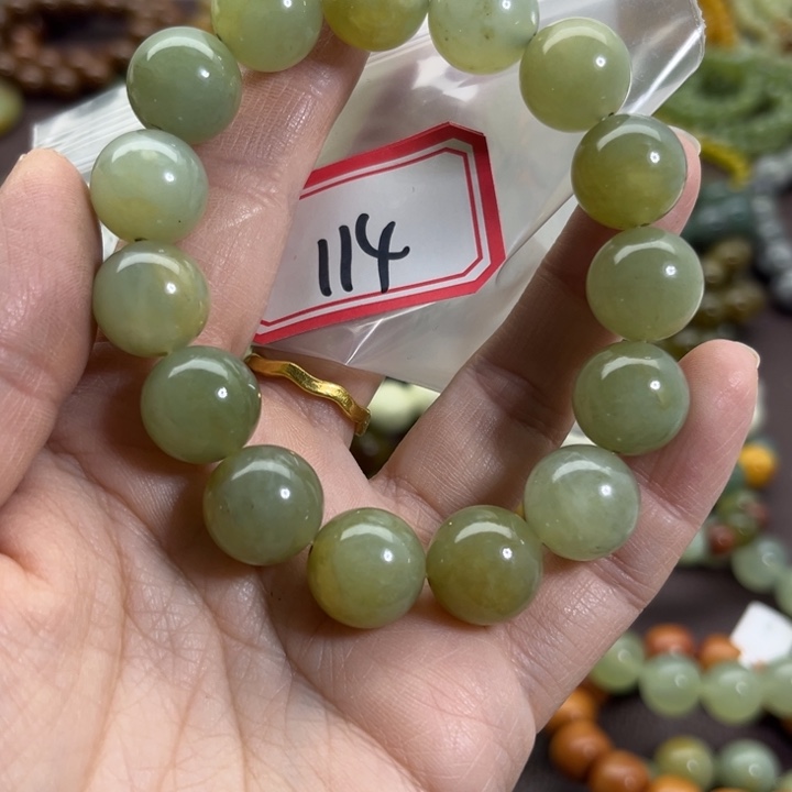 蛇纹石玉未镶嵌手链