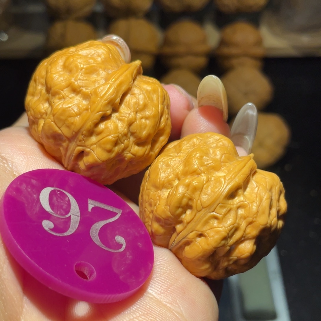 盘龙十八包35尺寸核桃