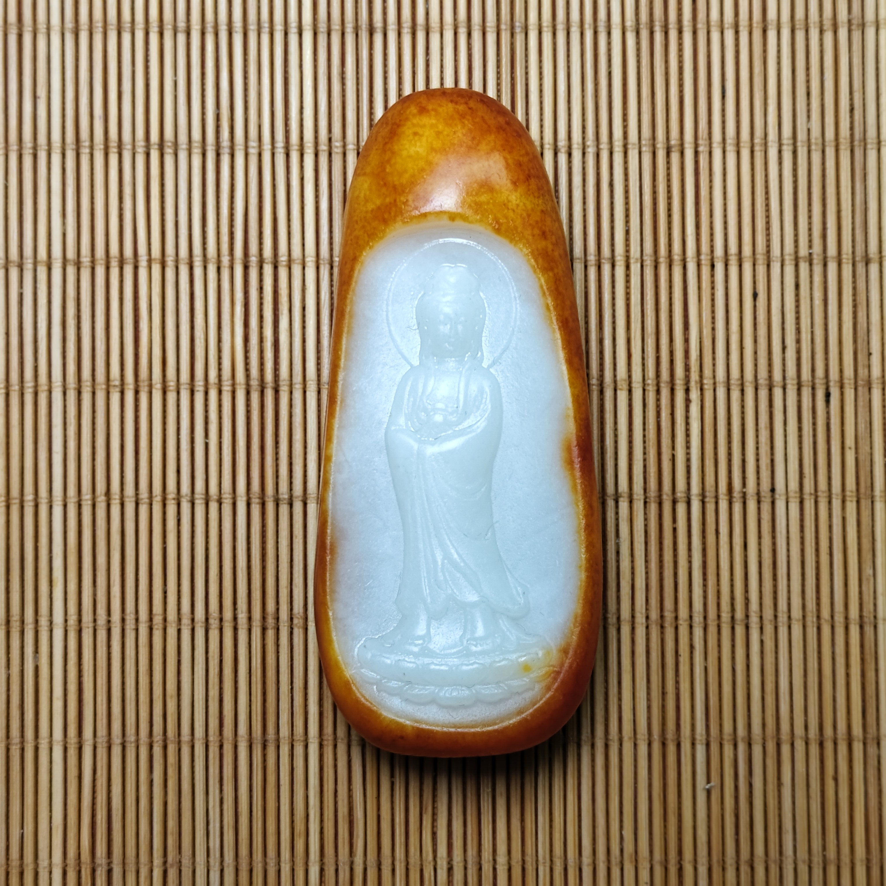 新疆和田玉南海观音86克