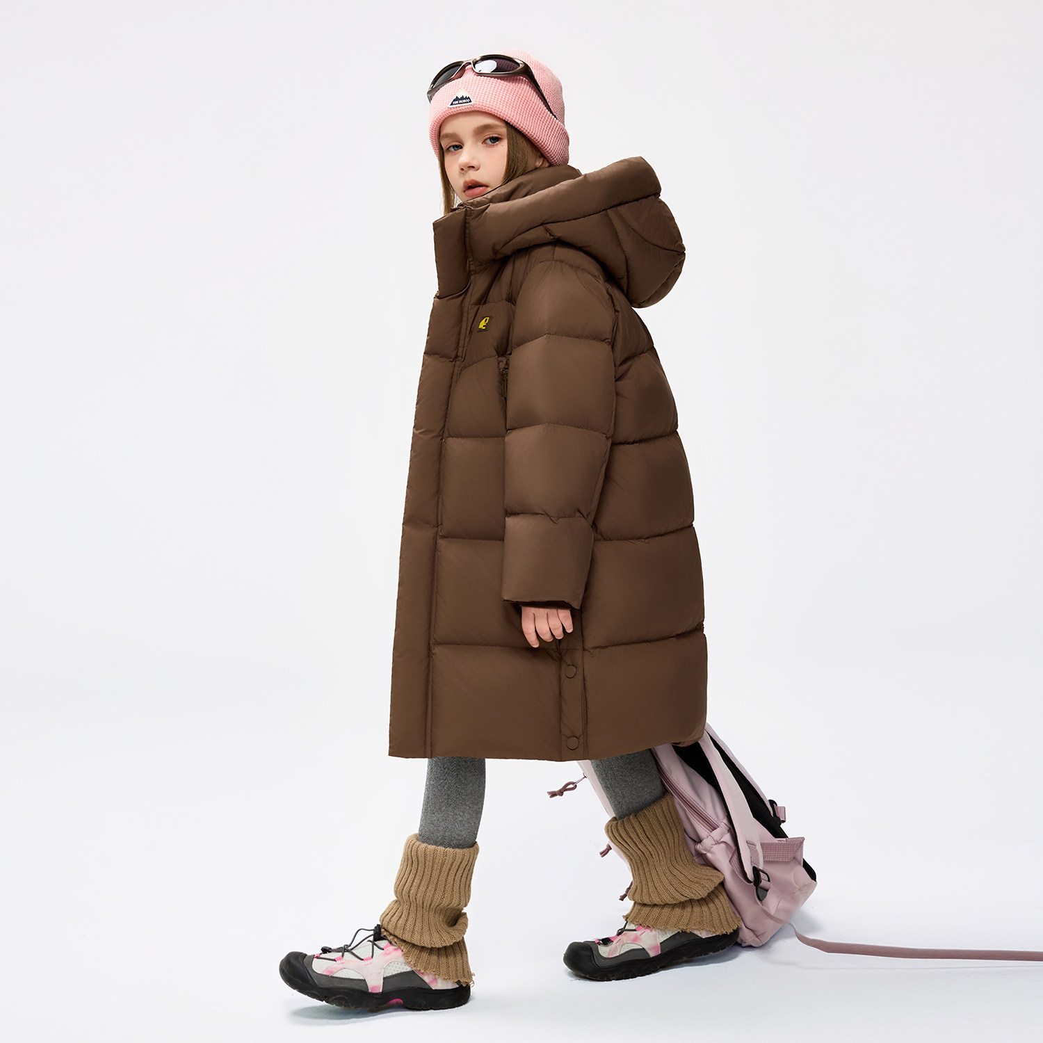 YAYA/鸭鸭儿童羽绒服男童女童冬季新款中大童装长款加厚过膝外套