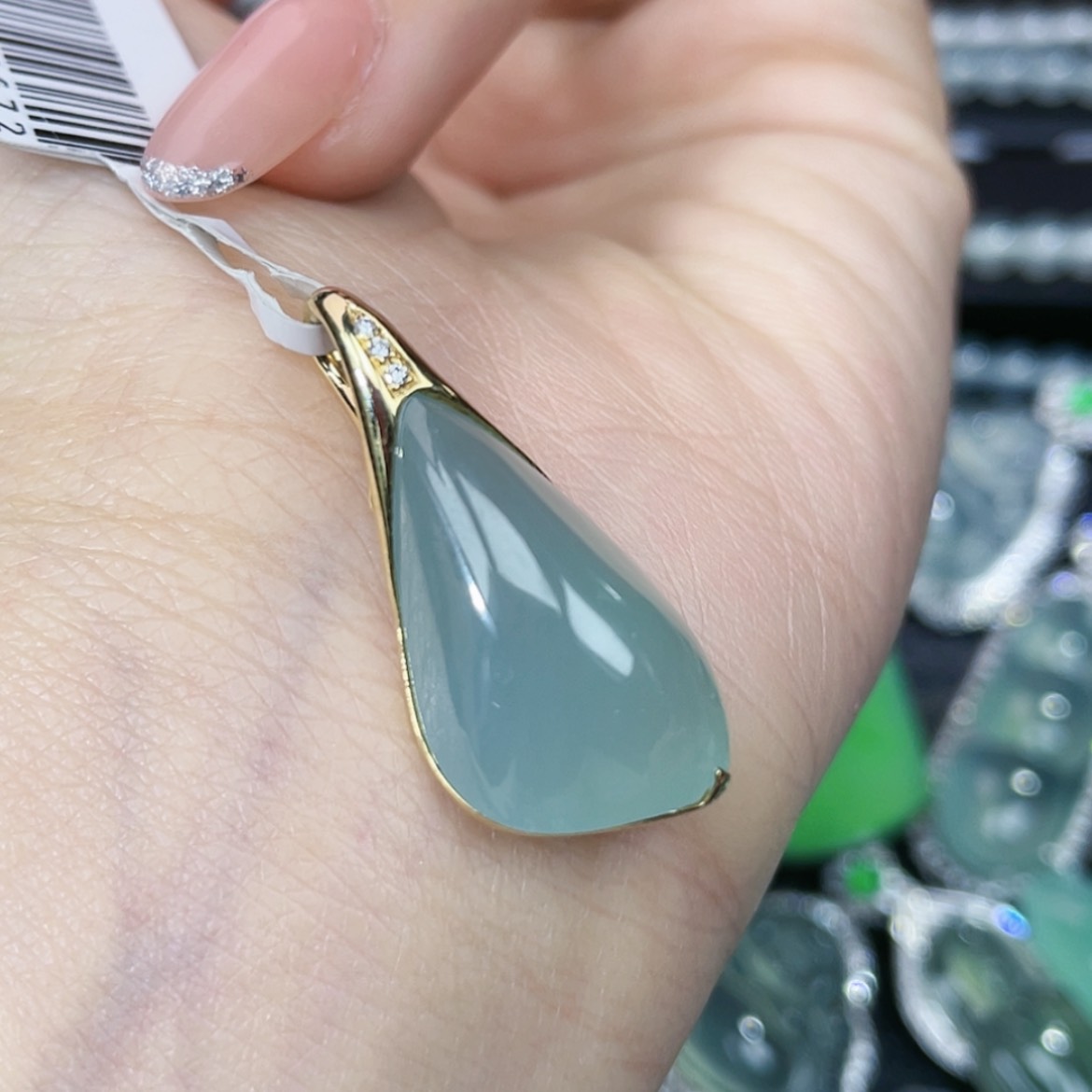 【闪购商品】翡翠颈饰18K金镶嵌翡翠45