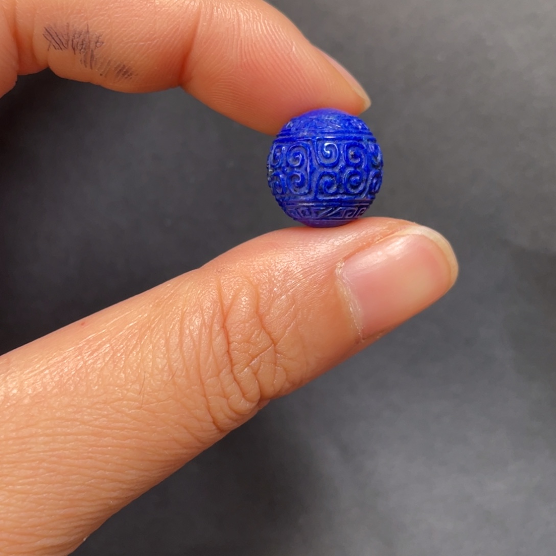 青金石未镶嵌配饰