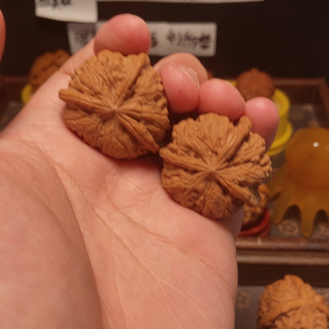 吊坠文玩核桃雨花石3麟37尺12