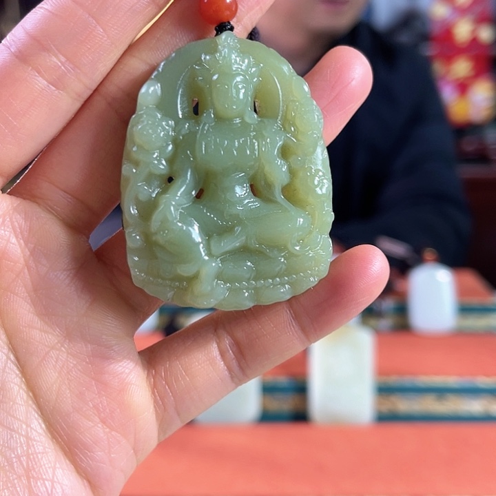 和田玉吊坠未镶嵌