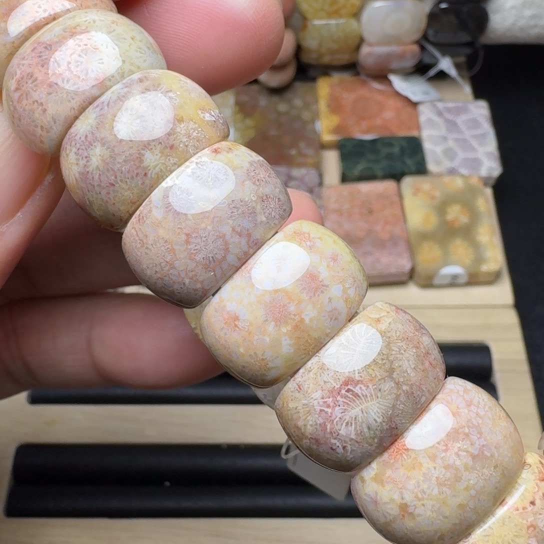 硅化玉未镶嵌纯天然色有机玉石保真色福利