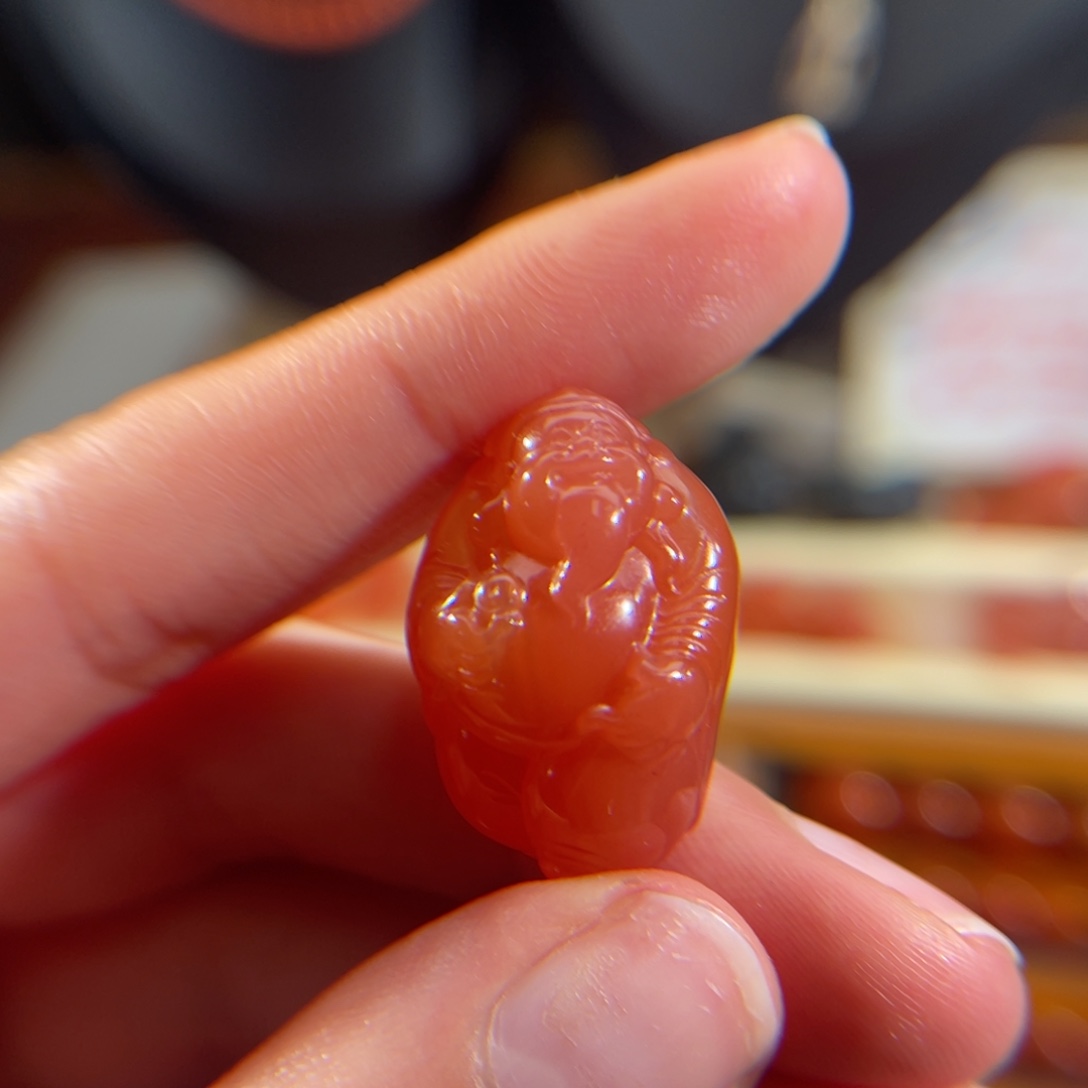 南红玛瑙未镶嵌财神爷