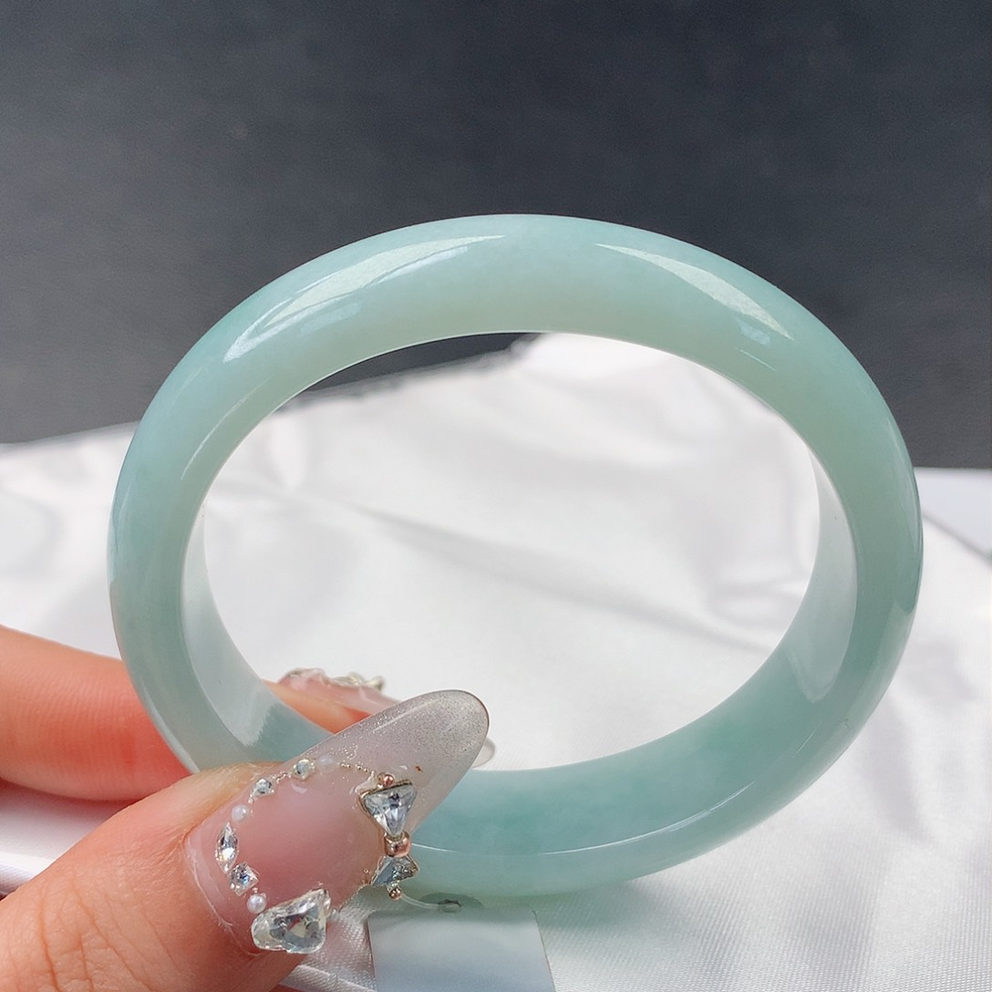 翡翠手镯未镶嵌0055贵妃55