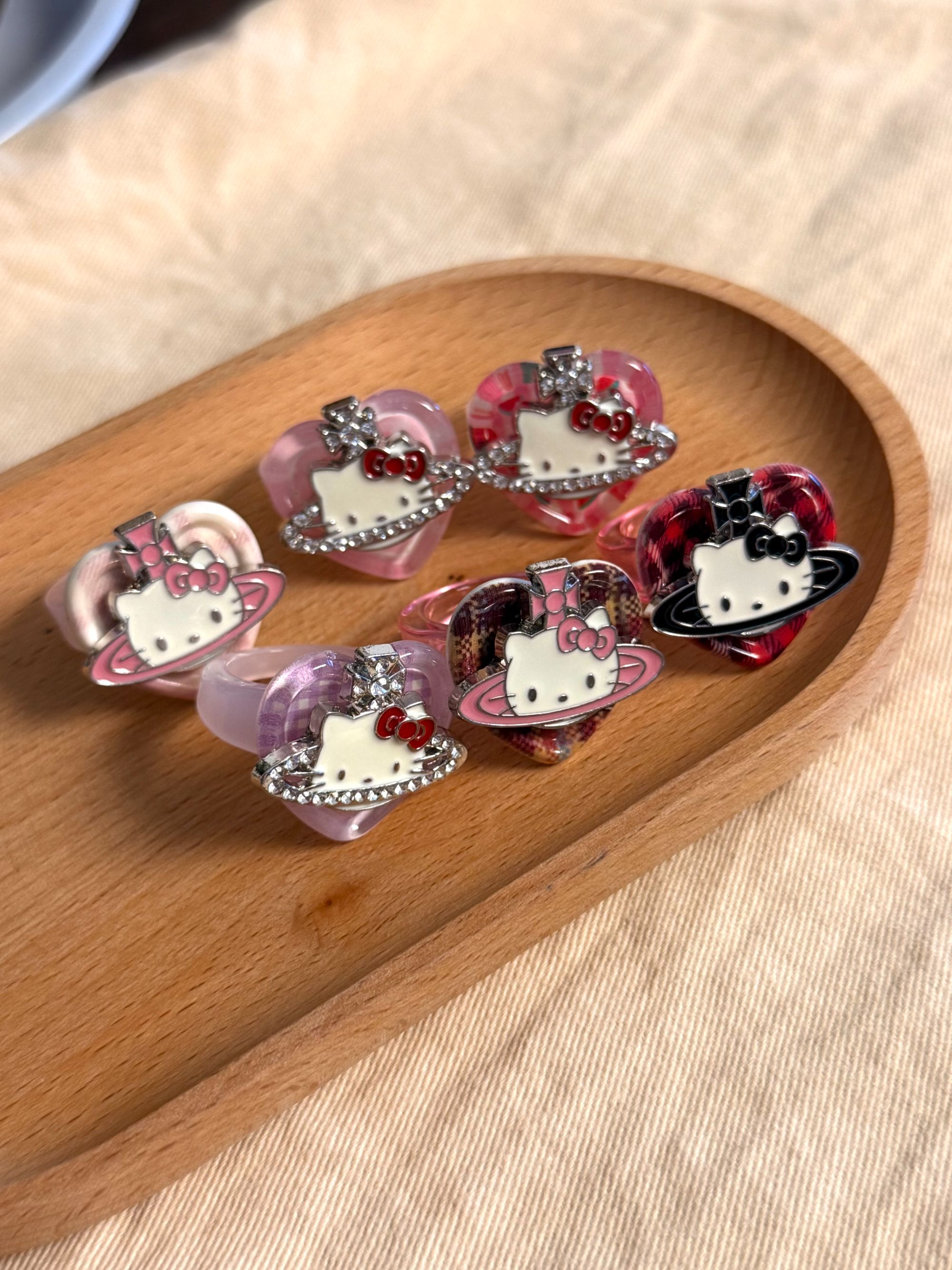 不贰佳· 纯手工 可爱DIY kitty定制戒指发夹原创少女可爱网红