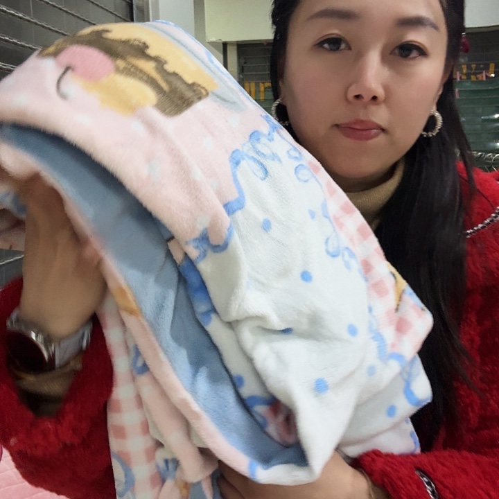 杨***杨聚酯纤维聚酯纤维11