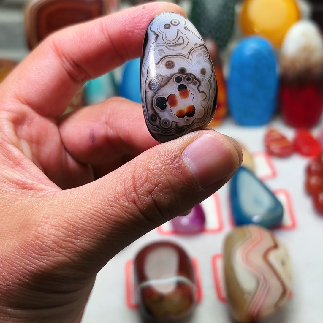 玛瑙/玉髓未镶嵌颈饰