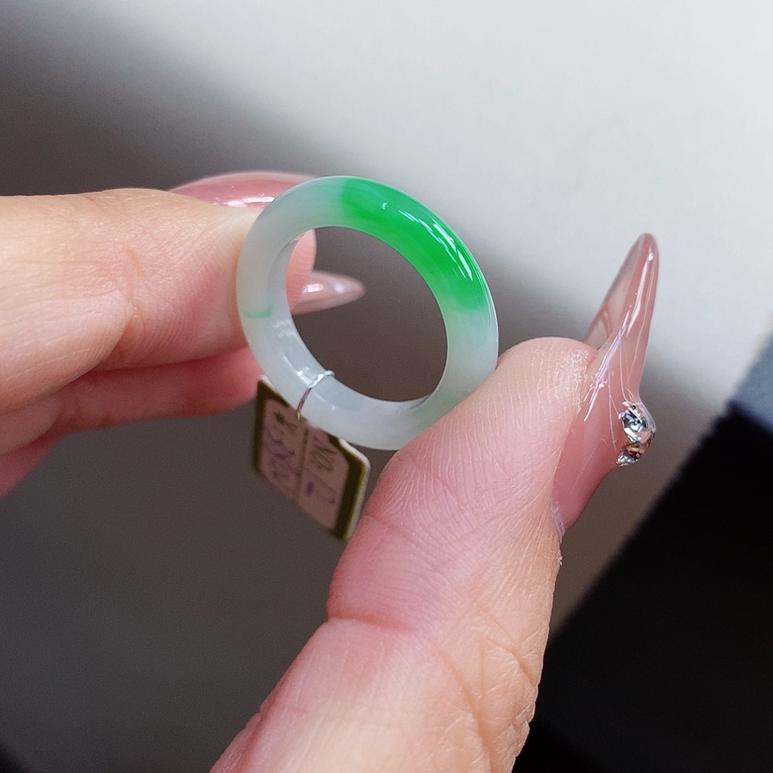 翡翠戒指未镶嵌12号