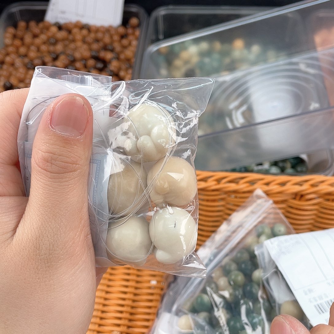 白玉菩提吊坠z18-22mm 5颗瑕不售后