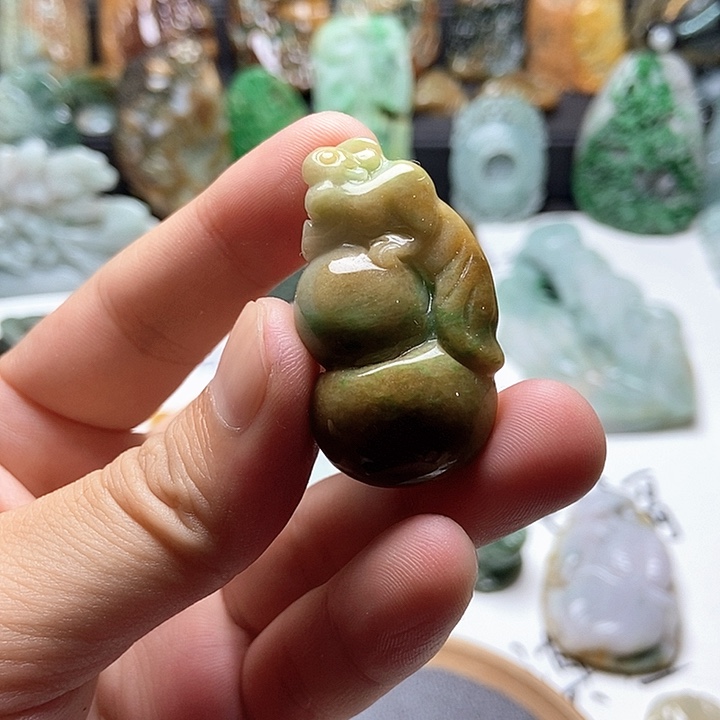 颈饰未镶嵌翡翠翡翠a货
