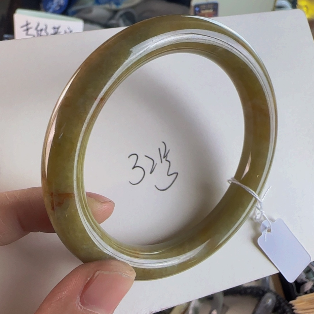 翡翠手镯未镶嵌花***馆老坑不退