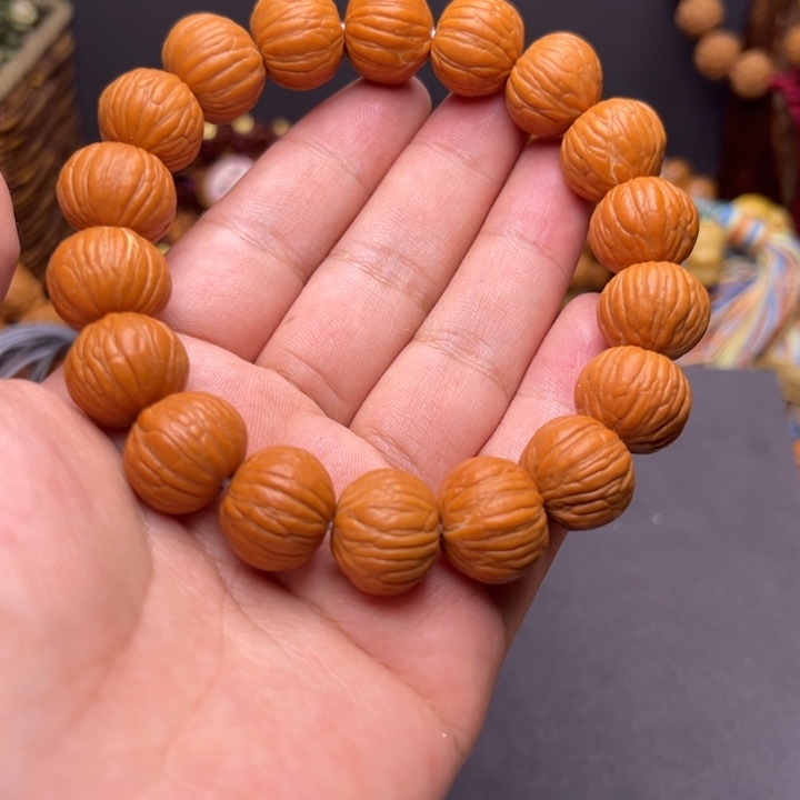 猴头核桃吊坠1.5左右土豪