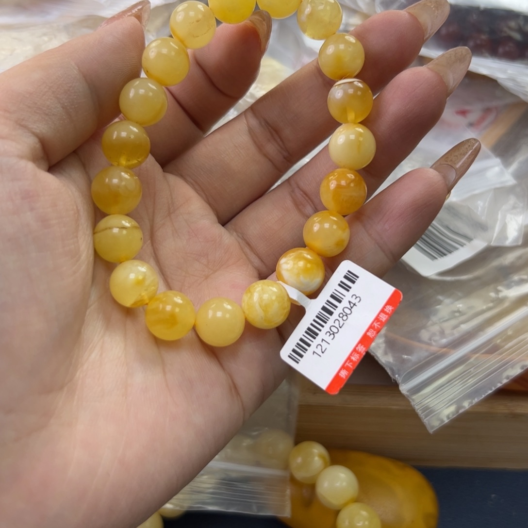 琥珀珠宝奇石未镶嵌