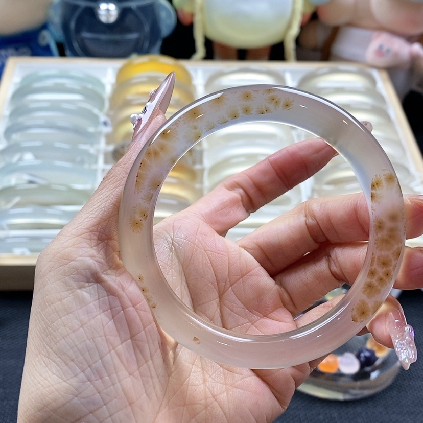 【闪购商品】玛瑙/玉髓手镯未镶嵌