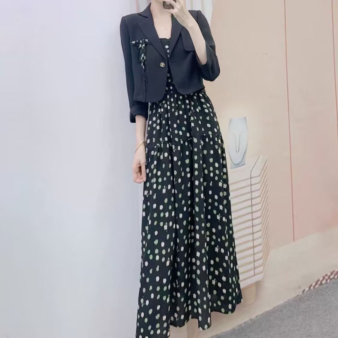 （以直播为准）2025气质西装上衣+背心碎花裙两件套套装