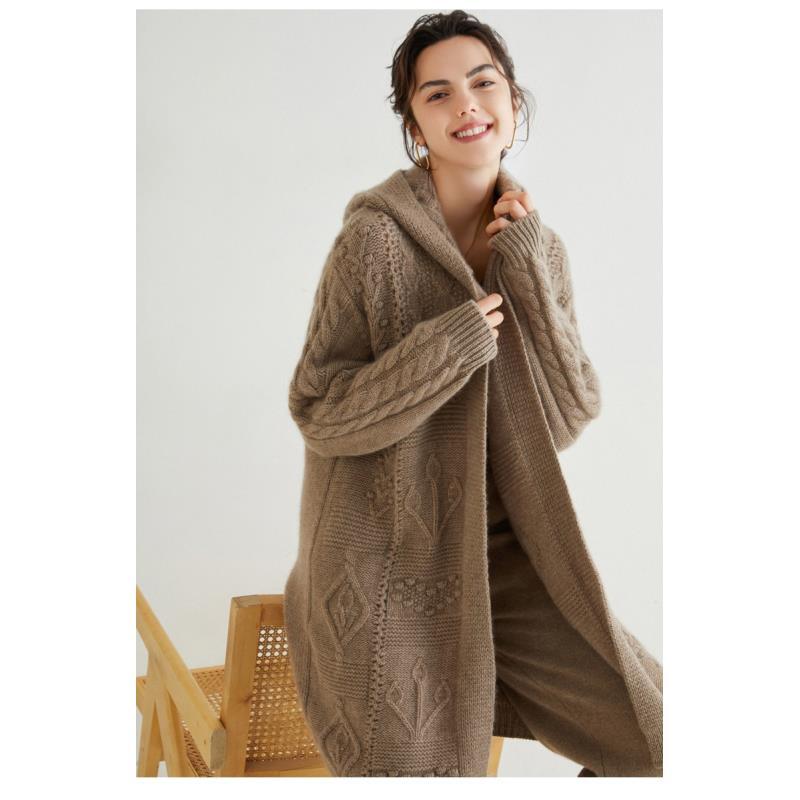 100%羊毛女连帽厚款针织中长款帽衫保暖绞花带帽SKR2239