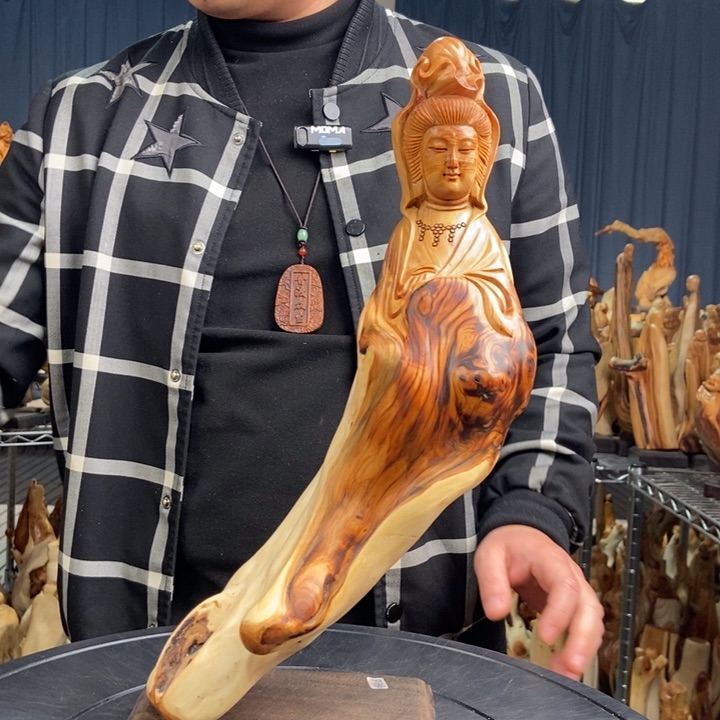 柏木（崖柏）随型摆件