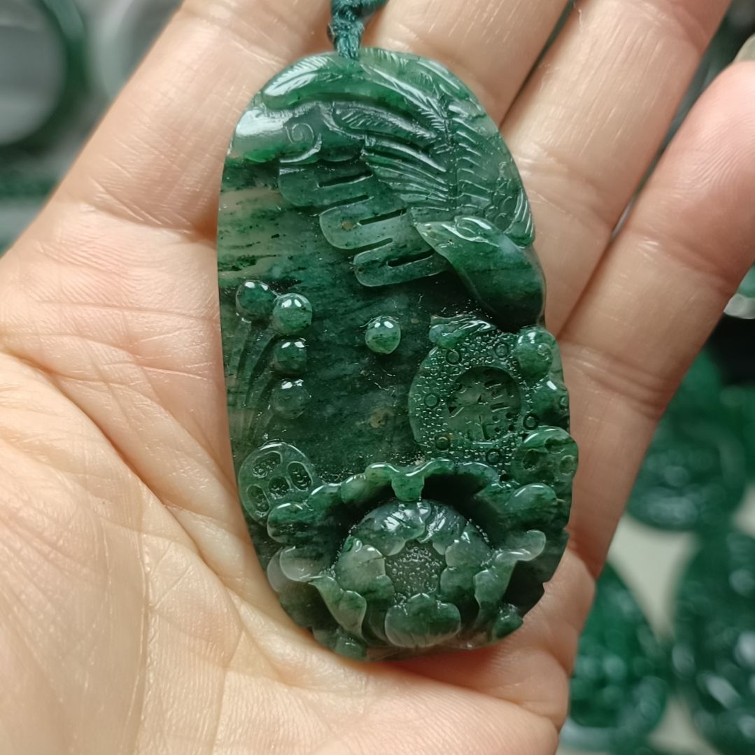 独山玉花开富贵未镶嵌