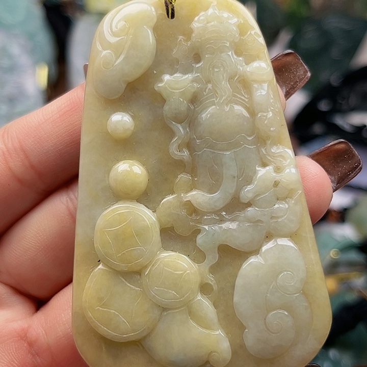翡翠未镶嵌颈饰挂件