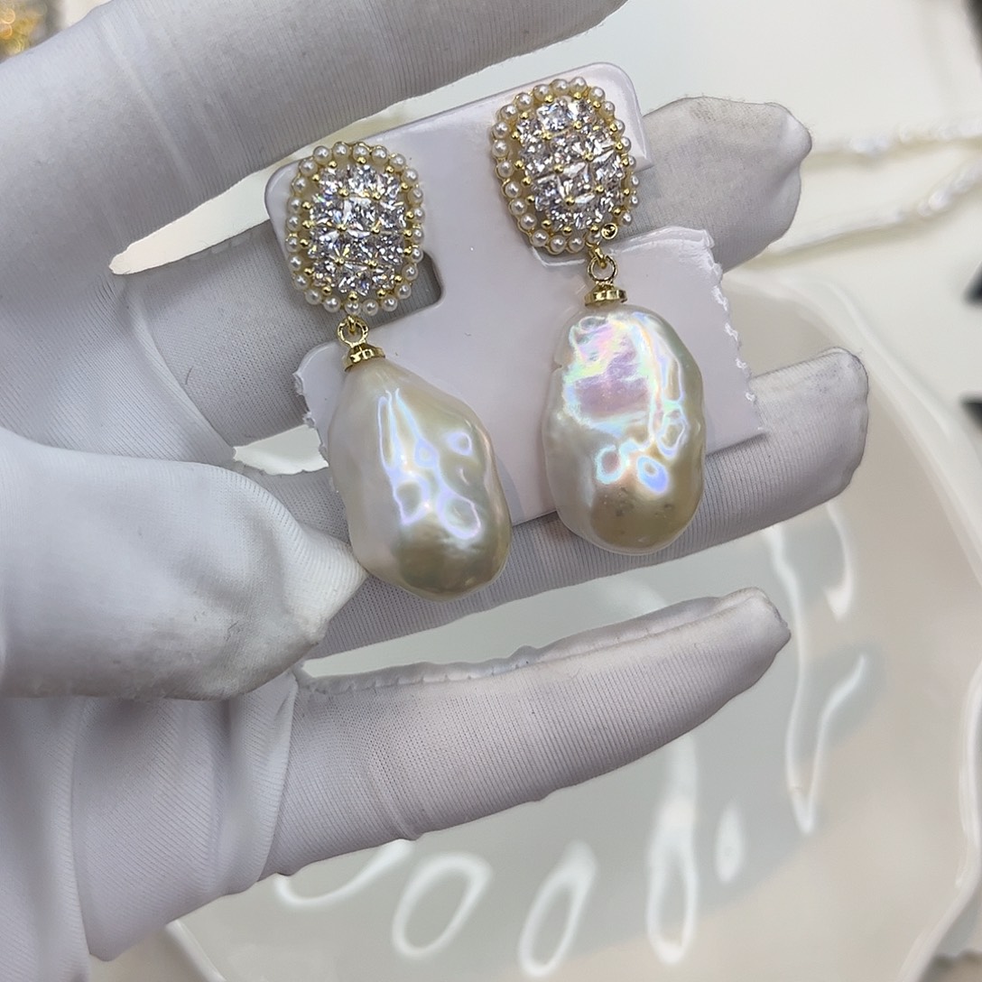 淡水珍珠耳饰合金