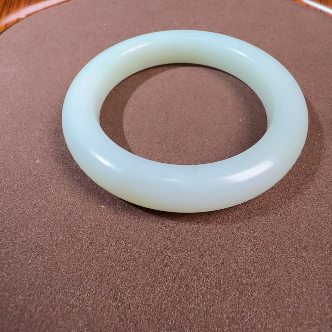 和田玉（白玉）挂件未镶嵌滴**音