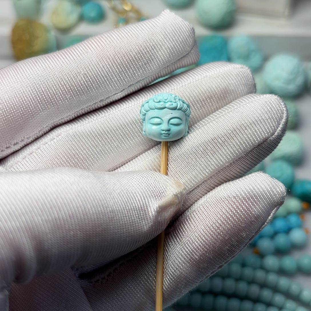 绿松石未镶嵌雕刻件