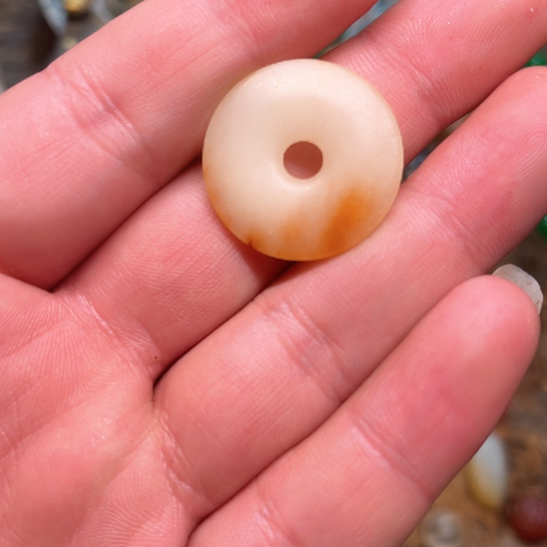 和田玉（糖玉）挂件未镶嵌三*