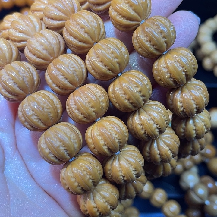 猴头核桃手串猴头