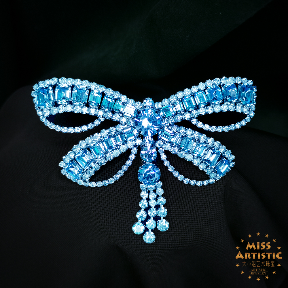 B&W老年份蝴蝶结胸针[251127-02]